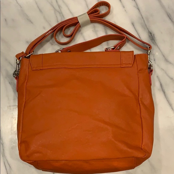 New Orange PVC Shoulder bag with Turnkey Lock - Picture 2 of 7